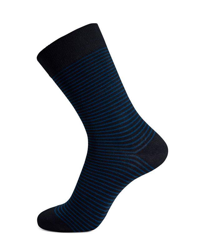 Svarta med marinblå ränder